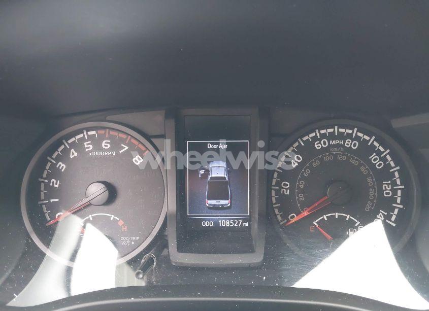 Photo 7 of 2019 Toyota Tacoma SR (VIN 5TFSX5ENXKX064059)