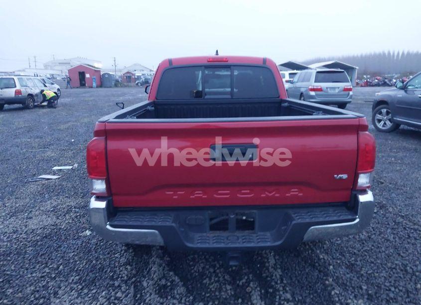 Photo 16 of 2017 Toyota Tacoma TRD OFF ROAD (VIN 5TFSZ5AN0HX121247)