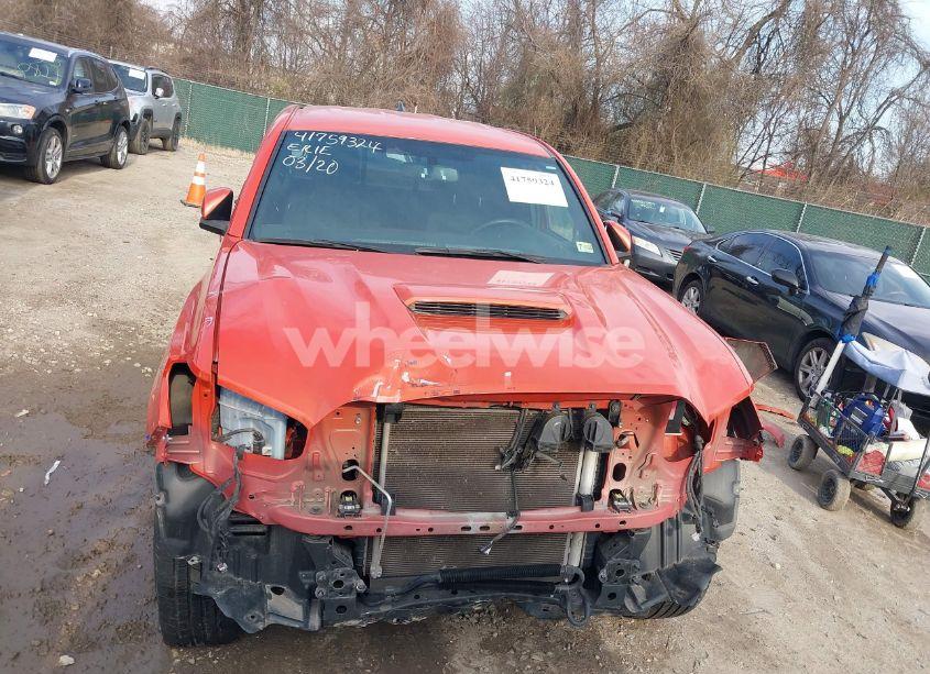 Photo 13 of 2017 Toyota Tacoma TRD SPORT (VIN 5TFSZ5AN1HX082846)