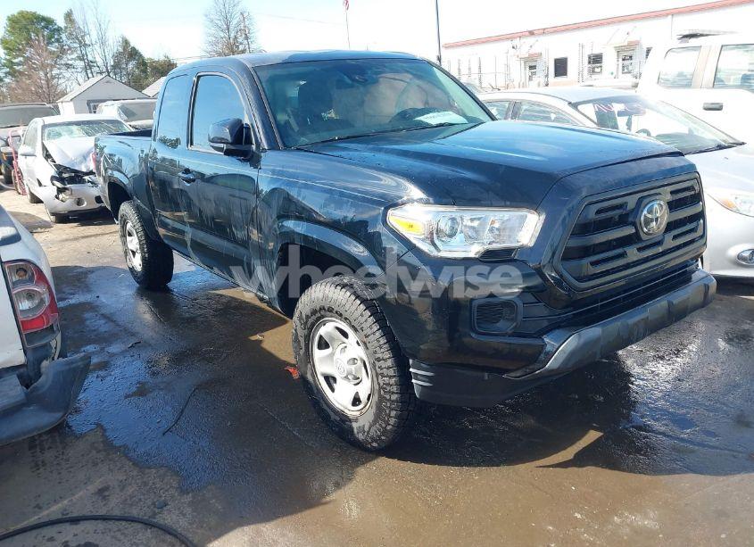 2019 Toyota Tacoma SR V6 (VIN 5TFSZ5AN1KX180802) main photo