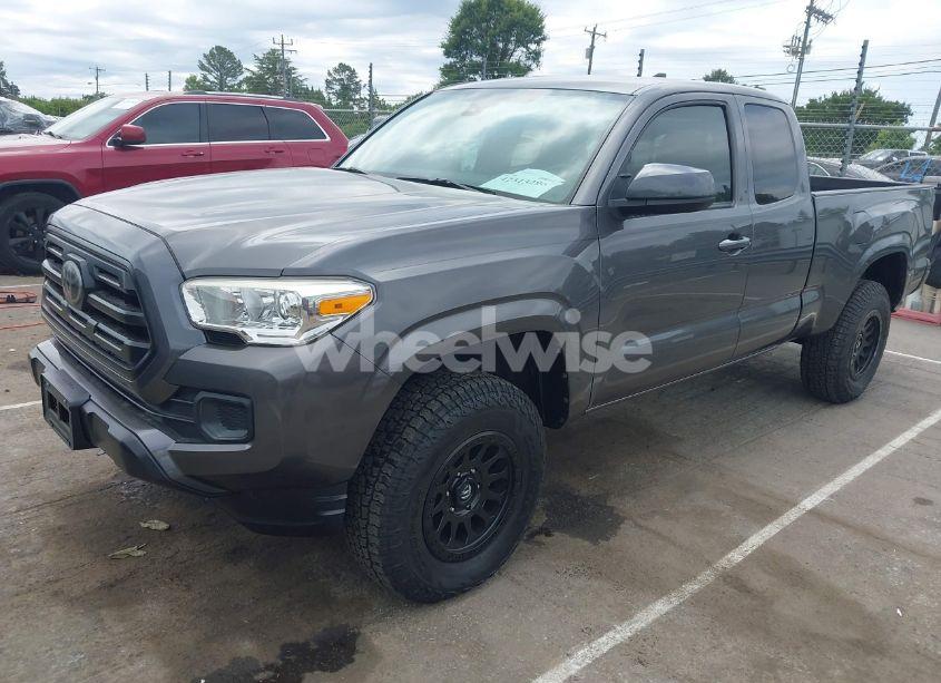 Photo 2 of 2019 Toyota Tacoma SR V6/SR5 V6/TRD OFF ROAD/TRD SPORT (VIN 5TFSZ5AN3KX190800)