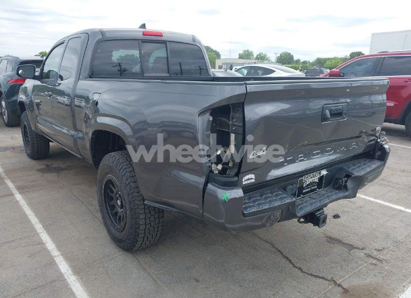 Photo 3 of 2019 Toyota Tacoma SR V6/SR5 V6/TRD OFF ROAD/TRD SPORT (VIN 5TFSZ5AN3KX190800)