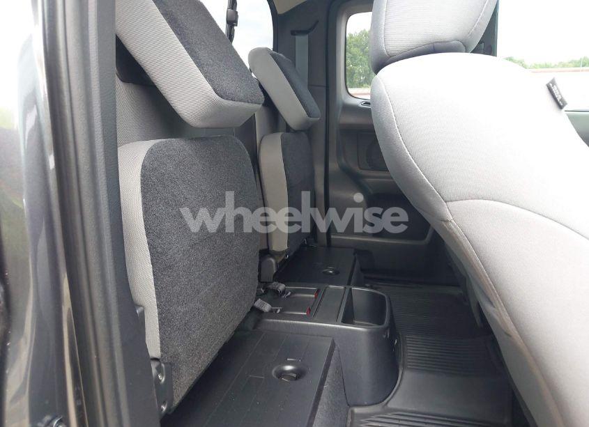 Photo 8 of 2019 Toyota Tacoma SR V6/SR5 V6/TRD OFF ROAD/TRD SPORT (VIN 5TFSZ5AN3KX190800)