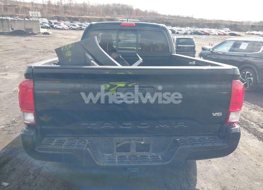 Photo 16 of 2016 Toyota Tacoma TRD SPORT (VIN 5TFSZ5AN4GX036376)
