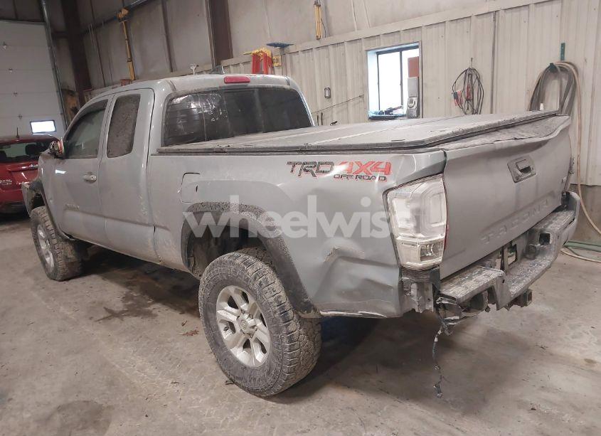 Photo 3 of 2019 Toyota Tacoma TRD OFF ROAD (VIN 5TFSZ5AN5KX175795)