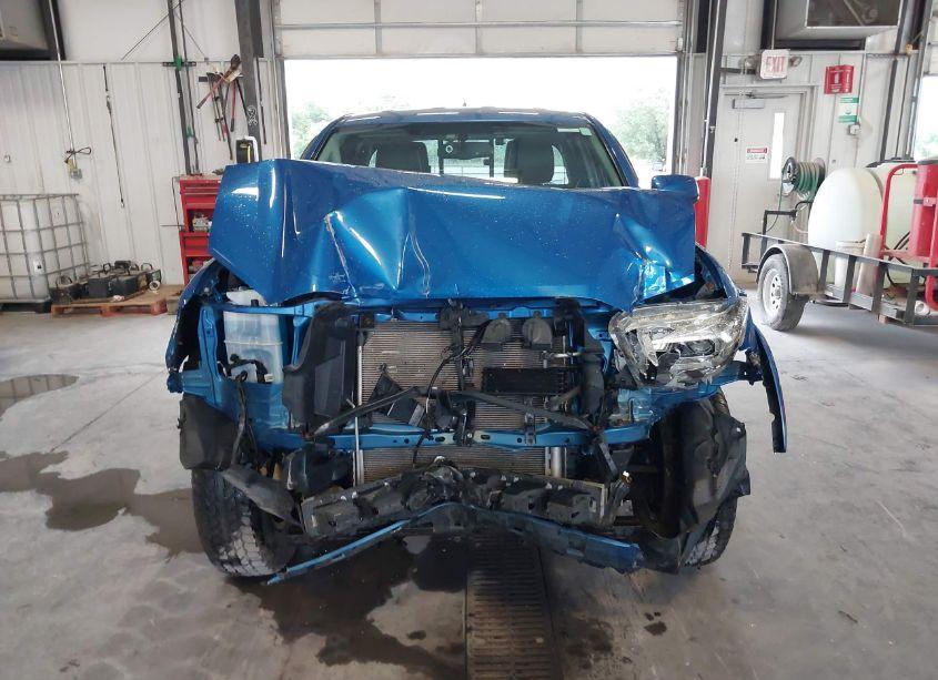 Photo 13 of 2016 Toyota Tacoma SR5 V6 (VIN 5TFSZ5AN6GX023113)