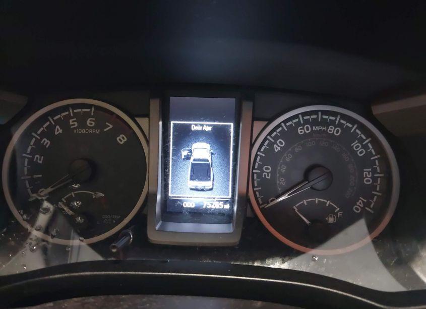 Photo 7 of 2016 Toyota Tacoma SR5 V6 (VIN 5TFSZ5AN6GX023113)