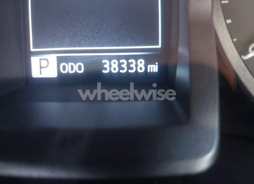 Photo 16 of 2017 Toyota Tacoma TRD OFF ROAD (VIN 5TFSZ5AN6HX120880)