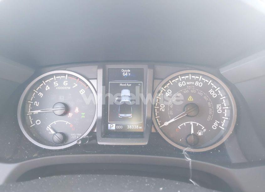 Photo 7 of 2017 Toyota Tacoma TRD OFF ROAD (VIN 5TFSZ5AN6HX120880)