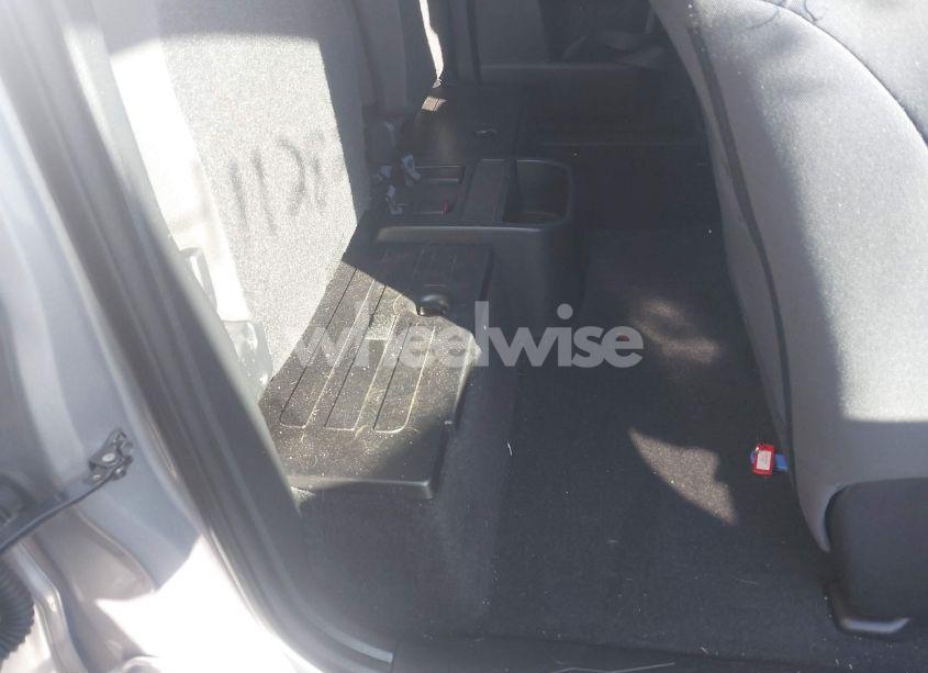 Photo 8 of 2017 Toyota Tacoma TRD OFF ROAD (VIN 5TFSZ5AN6HX120880)