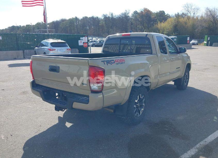 Photo 4 of 2017 Toyota Tacoma TRD SPORT (VIN 5TFSZ5AN7HX056929)