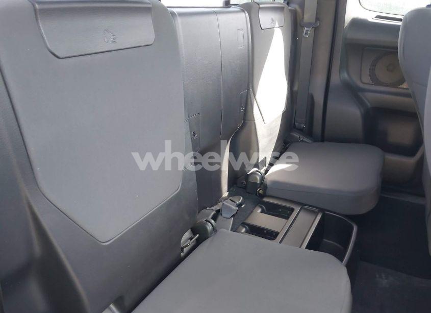 Photo 8 of 2017 Toyota Tacoma TRD SPORT (VIN 5TFSZ5AN7HX056929)