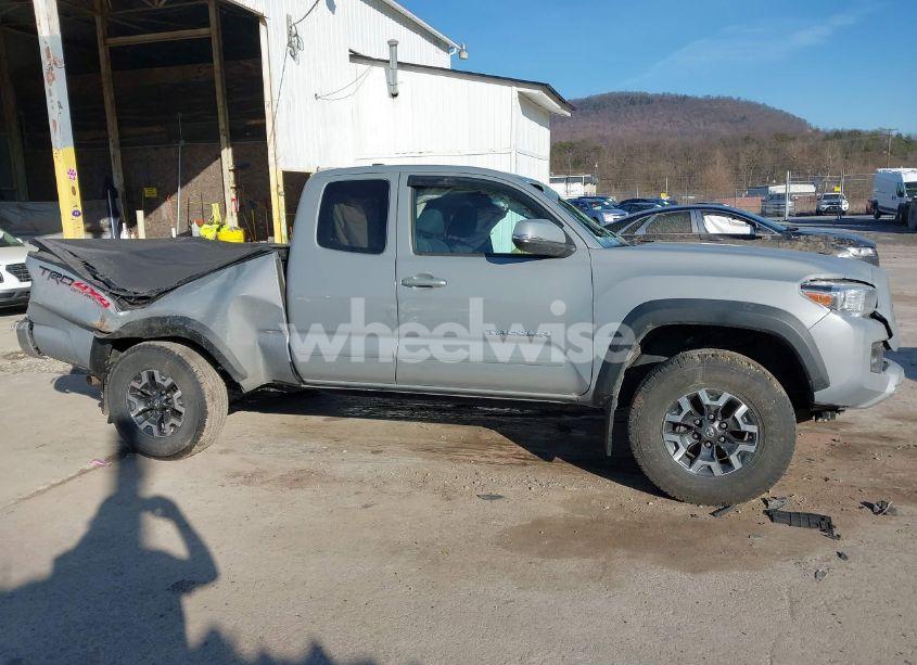 Photo 6 of 2019 Toyota Tacoma TRD OFF ROAD (VIN 5TFSZ5AN7KX179301)