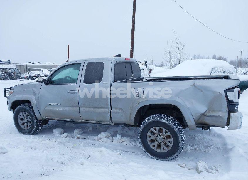 Photo 14 of 2019 Toyota Tacoma SR5 V6 (VIN 5TFSZ5AN8KX184460)