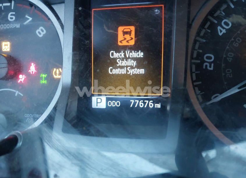 Photo 15 of 2019 Toyota Tacoma SR5 V6 (VIN 5TFSZ5AN8KX184460)