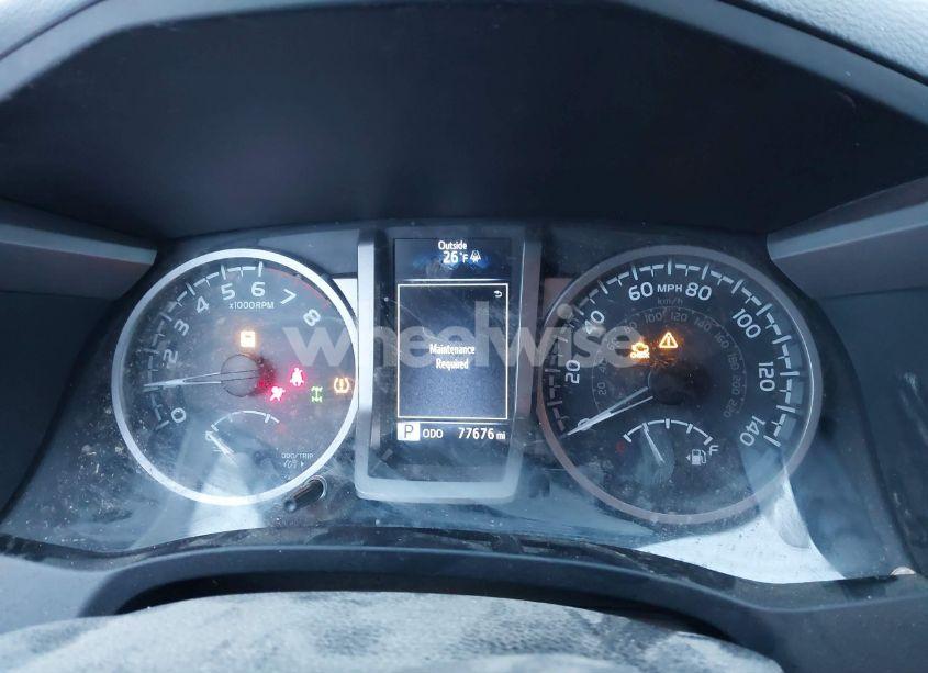 Photo 7 of 2019 Toyota Tacoma SR5 V6 (VIN 5TFSZ5AN8KX184460)