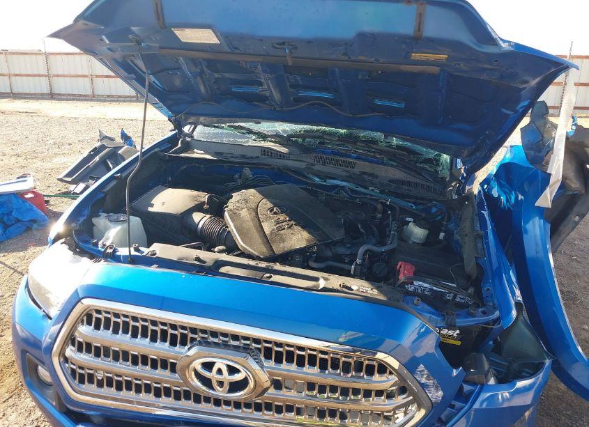 Photo 10 of 2016 Toyota Tacoma TRD SPORT (VIN 5TFSZ5AN9GX022781)