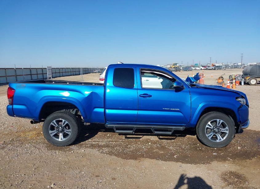 Photo 14 of 2016 Toyota Tacoma TRD SPORT (VIN 5TFSZ5AN9GX022781)