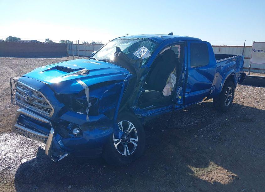 Photo 6 of 2016 Toyota Tacoma TRD SPORT (VIN 5TFSZ5AN9GX022781)
