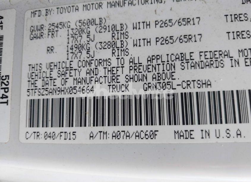 Photo 9 of 2017 Toyota Tacoma TRD SPORT (VIN 5TFSZ5AN9HX054664)