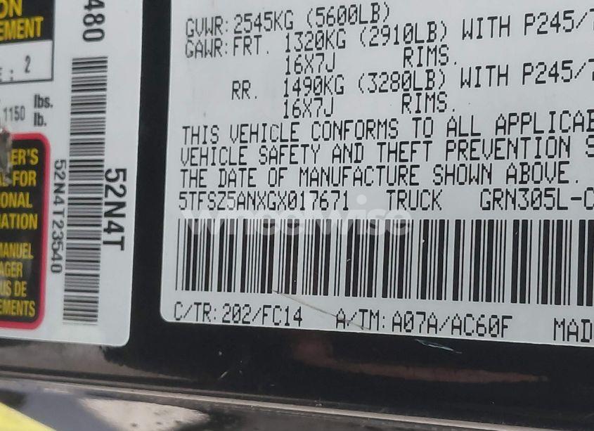 Photo 9 of 2016 Toyota Tacoma SR5 V6 (VIN 5TFSZ5ANXGX017671)