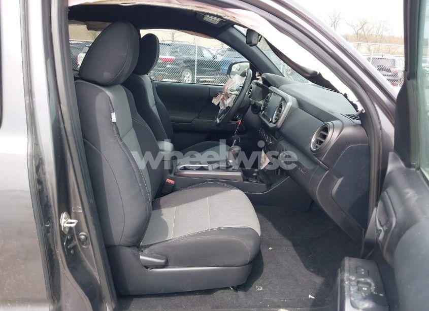 Photo 5 of 2020 Toyota Tacoma TRD SPORT (VIN 5TFSZ5ANXLX216407)