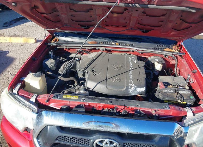 Photo 10 of 2015 Toyota Tacoma PRERUNNER ACCESS CAB (VIN 5TFTU4GN5FX081829)