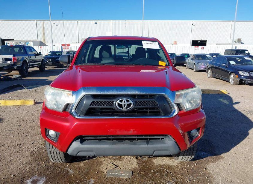 Photo 12 of 2015 Toyota Tacoma PRERUNNER ACCESS CAB (VIN 5TFTU4GN5FX081829)