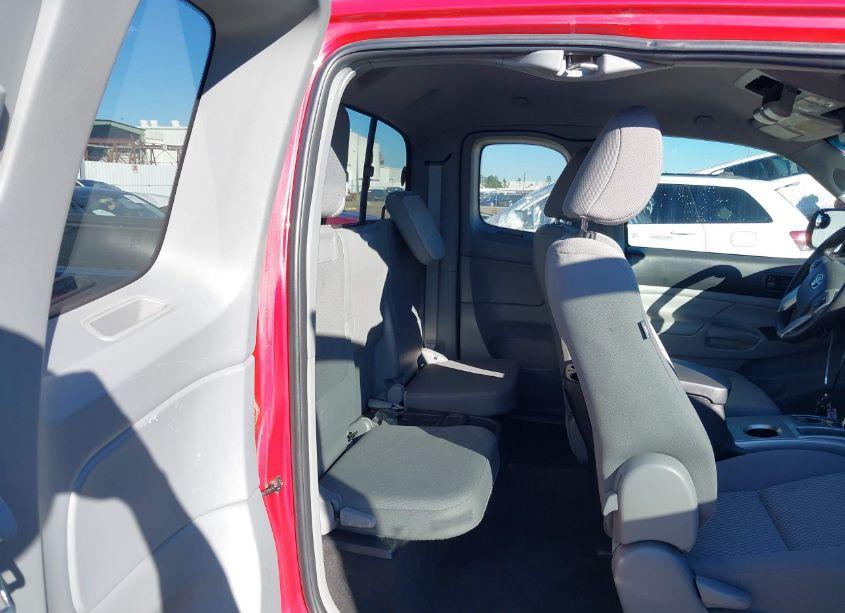 Photo 8 of 2015 Toyota Tacoma PRERUNNER ACCESS CAB (VIN 5TFTU4GN5FX081829)