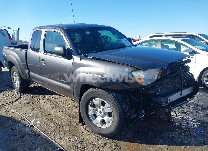 2014 Toyota Tacoma PRERUNNER ACCESS CAB (VIN 5TFTU4GN7EX056722) main photo