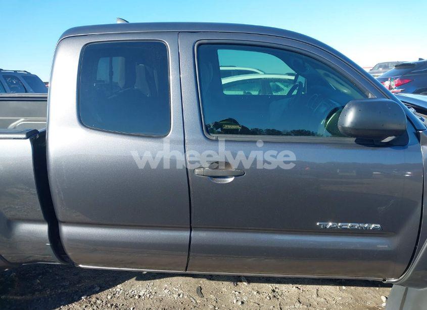 Photo 13 of 2014 Toyota Tacoma PRERUNNER ACCESS CAB (VIN 5TFTU4GN7EX056722)