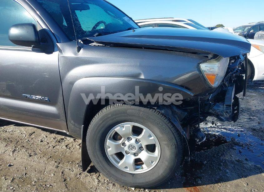 Photo 17 of 2014 Toyota Tacoma PRERUNNER ACCESS CAB (VIN 5TFTU4GN7EX056722)