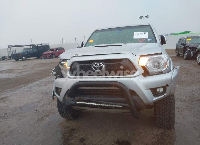 Photo 12 of 2012 Toyota Tacoma PRERUNNER ACCESS CAB (VIN 5TFTU4GN9CX013688)