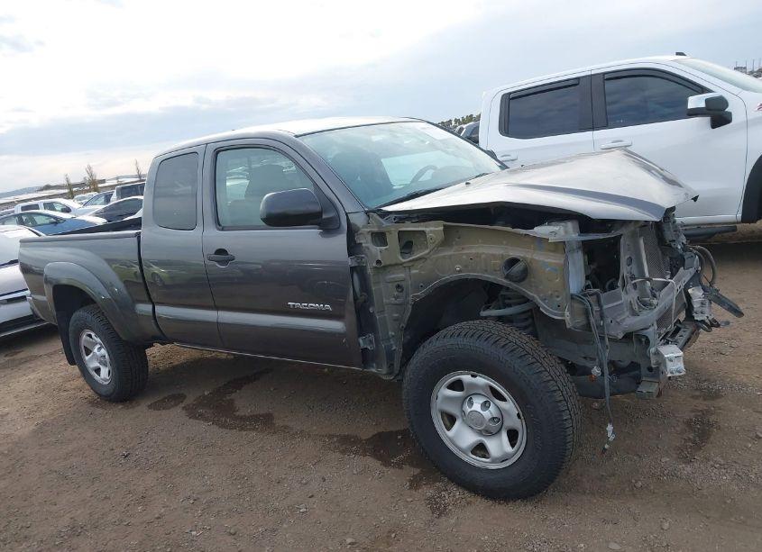 Photo 14 of 2012 Toyota Tacoma PRERUNNER ACCESS CAB (VIN 5TFTU4GN9CX014470)