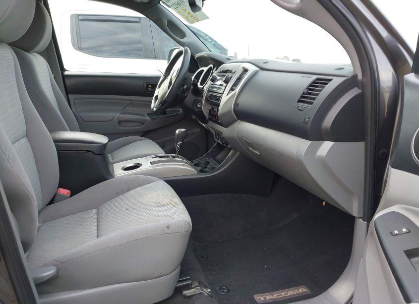 Photo 5 of 2012 Toyota Tacoma PRERUNNER ACCESS CAB (VIN 5TFTU4GN9CX014470)