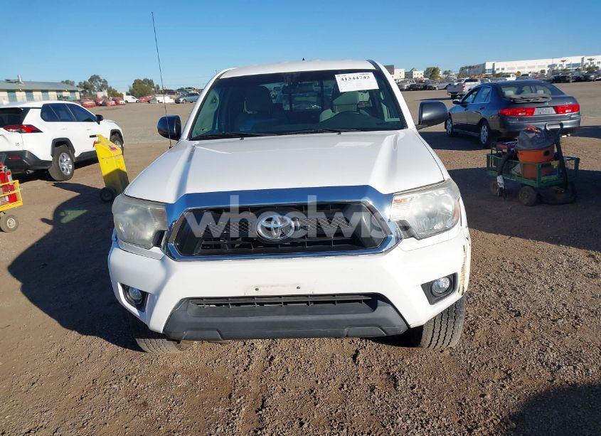 Photo 12 of 2015 Toyota Tacoma PRERUNNER ACCESS CAB (VIN 5TFTU4GNXFX075783)