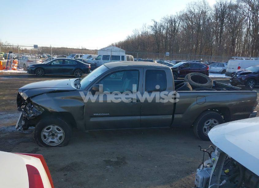 Photo 14 of 2011 Toyota Tacoma ACCESS CAB (VIN 5TFTX4CN0BX001523)