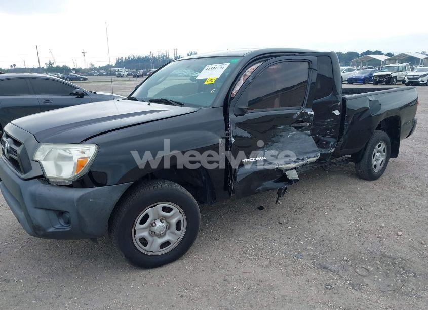 Photo 2 of 2013 Toyota Tacoma (VIN 5TFTX4CN0DX035559)