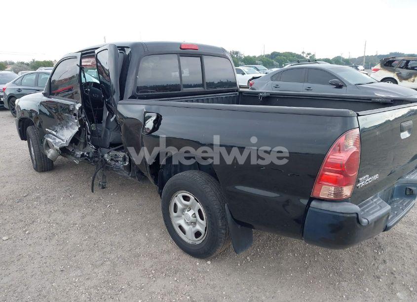 Photo 3 of 2013 Toyota Tacoma (VIN 5TFTX4CN0DX035559)