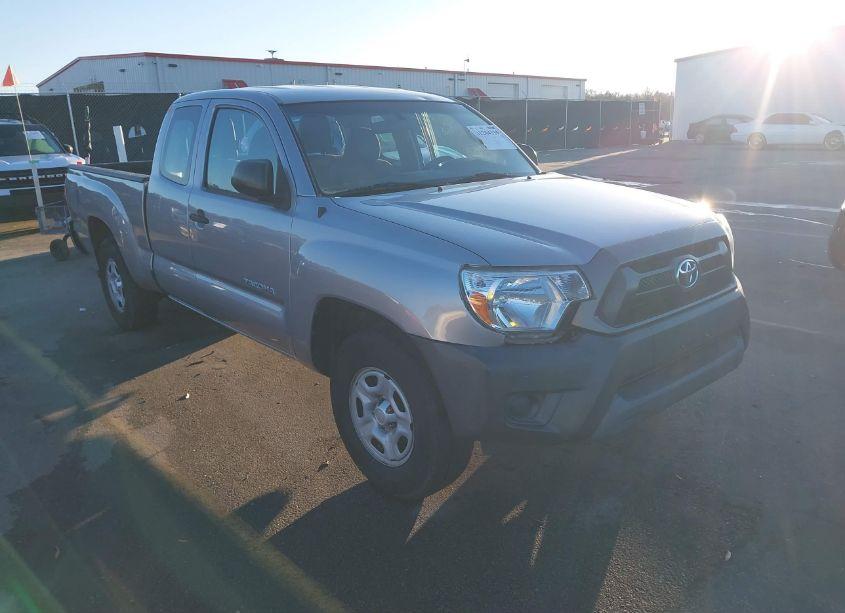 2014 Toyota Tacoma (VIN 5TFTX4CN0EX047048) main photo