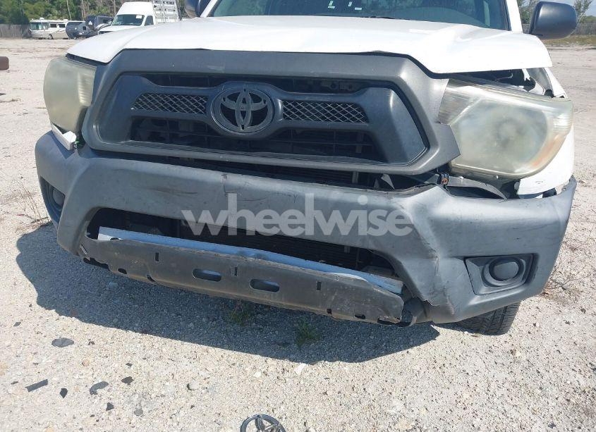 Photo 6 of 2015 Toyota Tacoma (VIN 5TFTX4CN0FX053529)