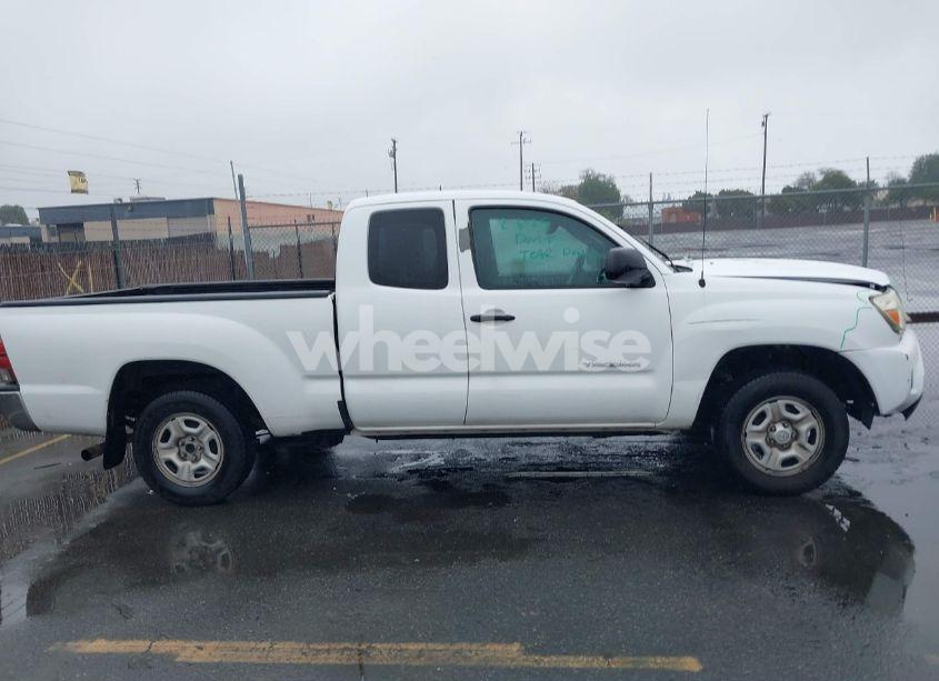 Photo 13 of 2012 Toyota Tacoma ACCESS CAB (VIN 5TFTX4CN1CX015593)