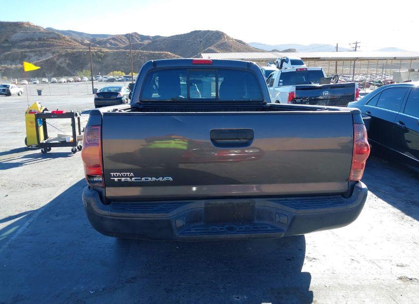 Photo 16 of 2013 Toyota Tacoma (VIN 5TFTX4CN1DX023825)