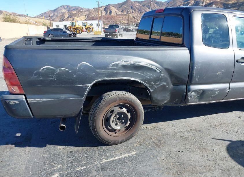Photo 17 of 2013 Toyota Tacoma (VIN 5TFTX4CN1DX023825)