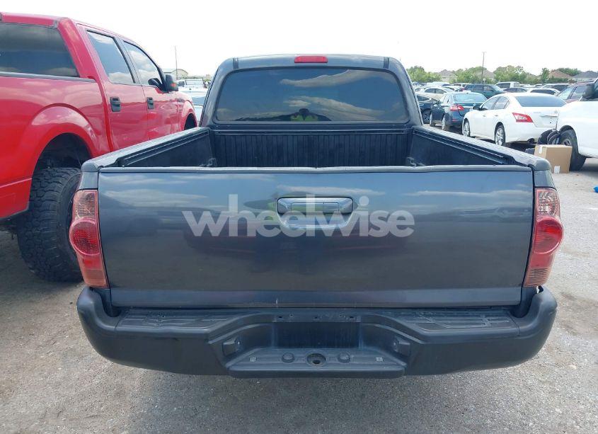 Photo 16 of 2013 Toyota Tacoma N/A (VIN 5TFTX4CN2DX036132)