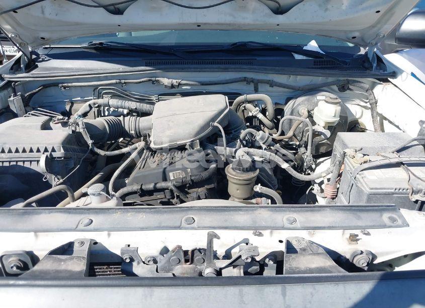 Photo 9 of 2015 Toyota Tacoma (VIN 5TFTX4CN2FX051491)