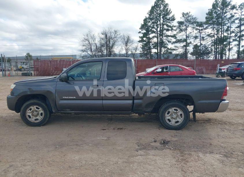 Photo 14 of 2011 Toyota Tacoma ACCESS CAB (VIN 5TFTX4CN3BX006859)