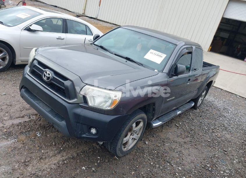 Photo 2 of 2012 Toyota Tacoma (VIN 5TFTX4CN3CX018334)