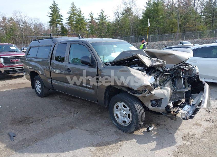 2014 Toyota Tacoma (VIN 5TFTX4CN3EX045892) main photo