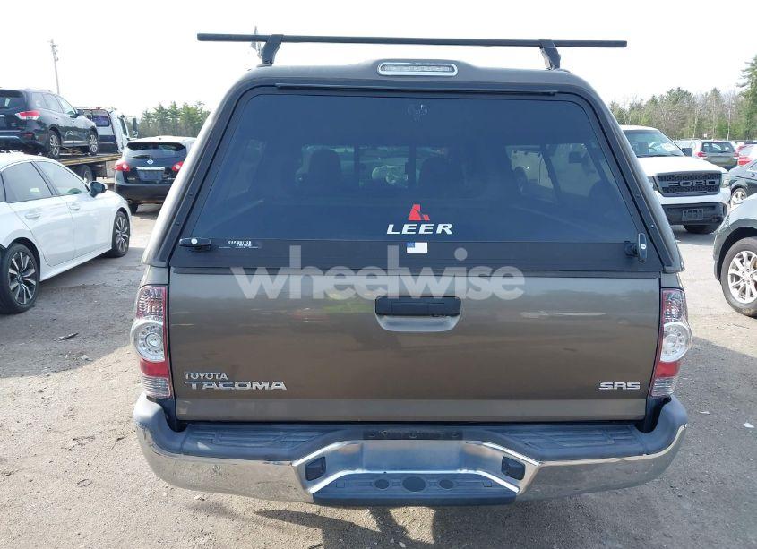 Photo 16 of 2014 Toyota Tacoma (VIN 5TFTX4CN3EX045892)